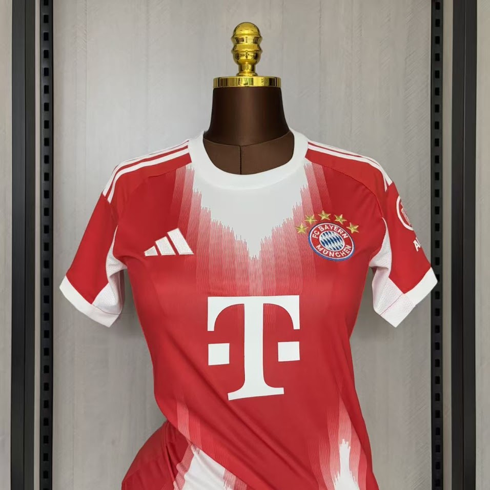 Camisa Bayern I 25/26 - Torcedor - Feminina