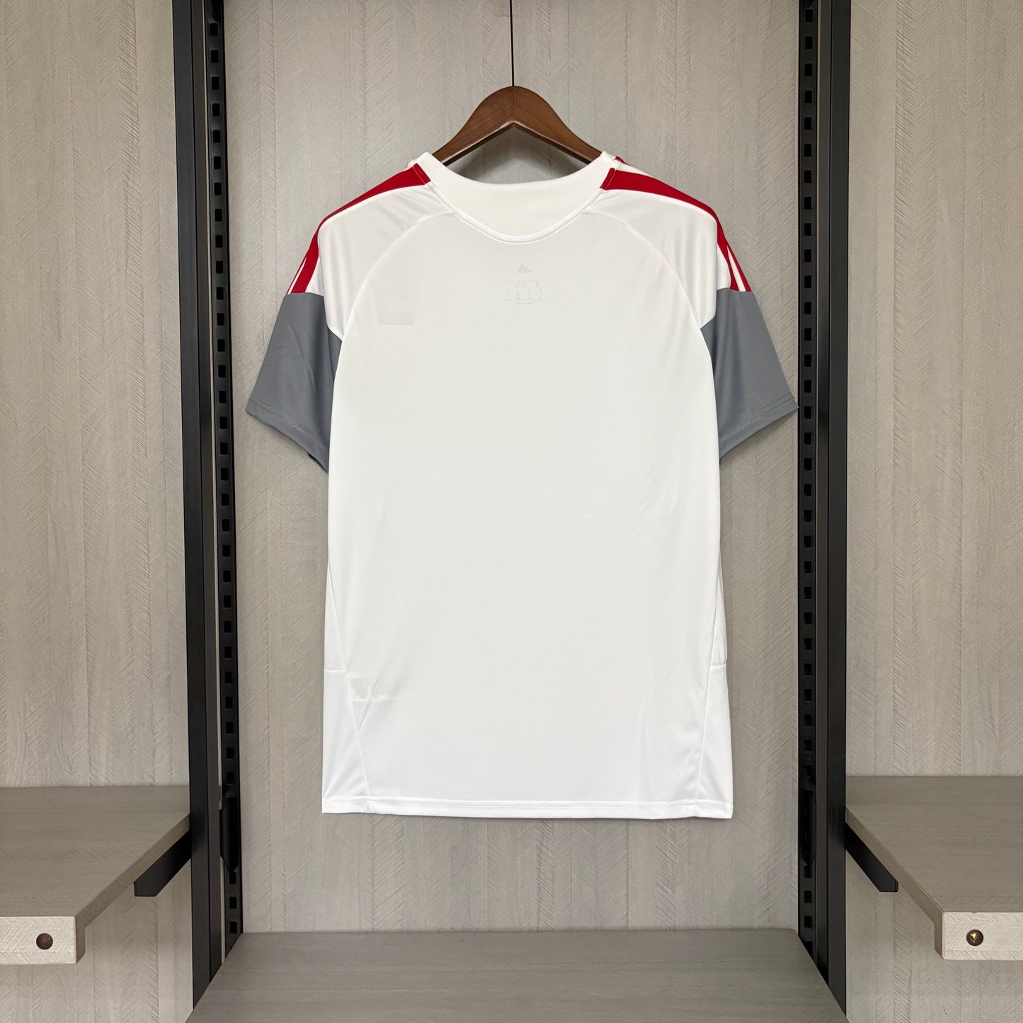Camisa Internacional de treino 26/27 - Torcedor