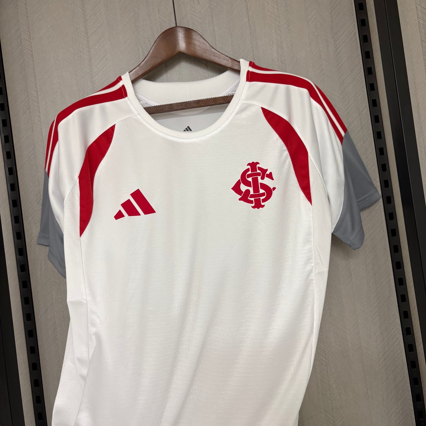Camisa Internacional de treino 26/27 - Torcedor