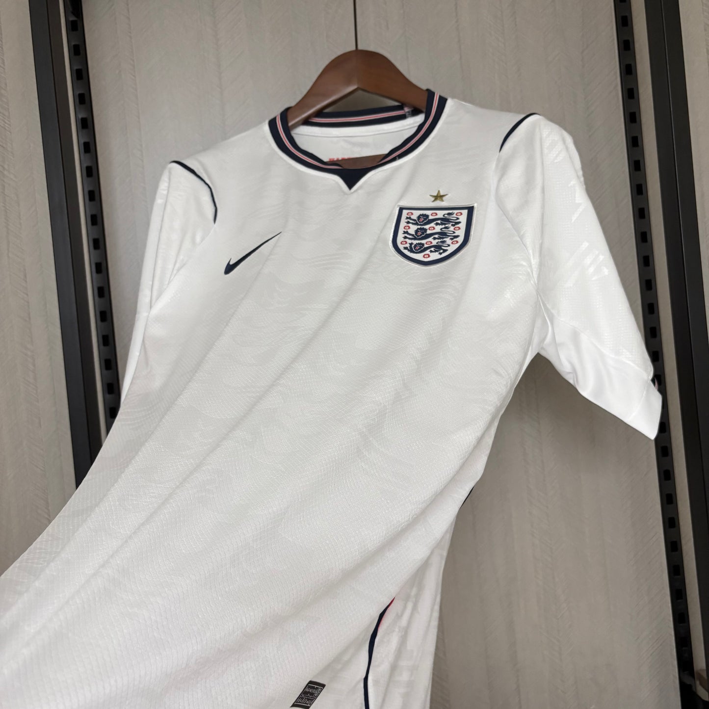 Camisa Inglaterra I 26/27 - Torcedor